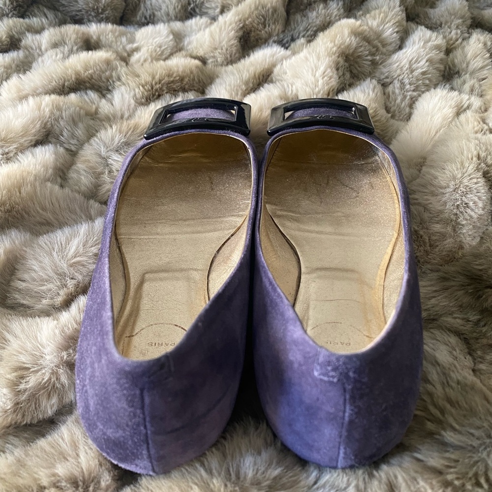 Roger Vivier Gommette Suede Ballet Flats - Picture 4 of 6